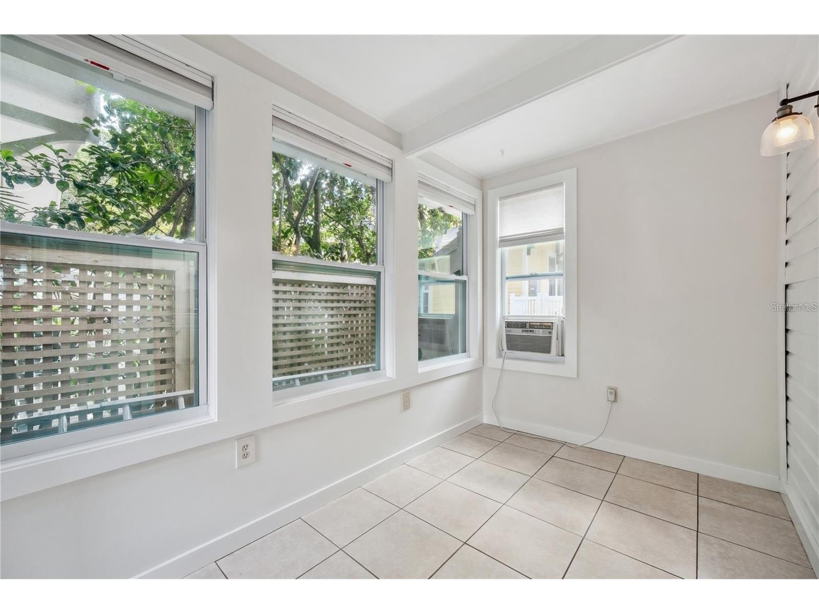 455 13th Avenue NE Saint Petersburg FL 33701 TB8321529 image45