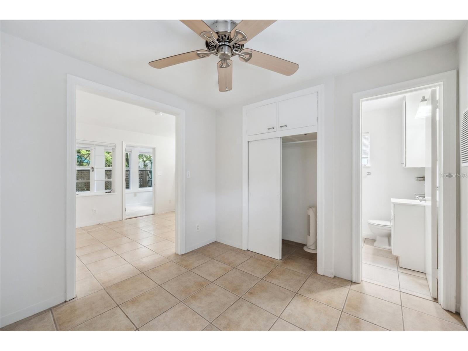 455 13th Avenue NE Saint Petersburg FL 33701 TB8321529 image47