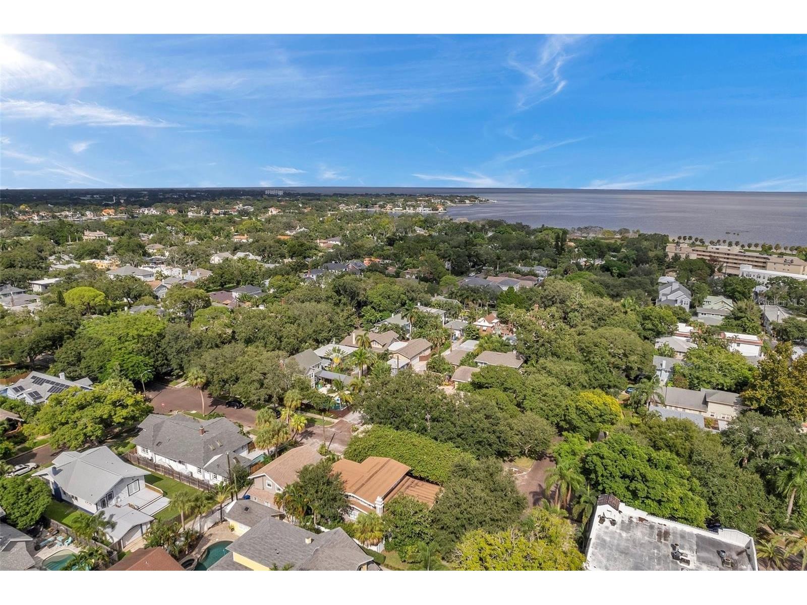 455 13th Avenue NE Saint Petersburg FL 33701 TB8321529 image49