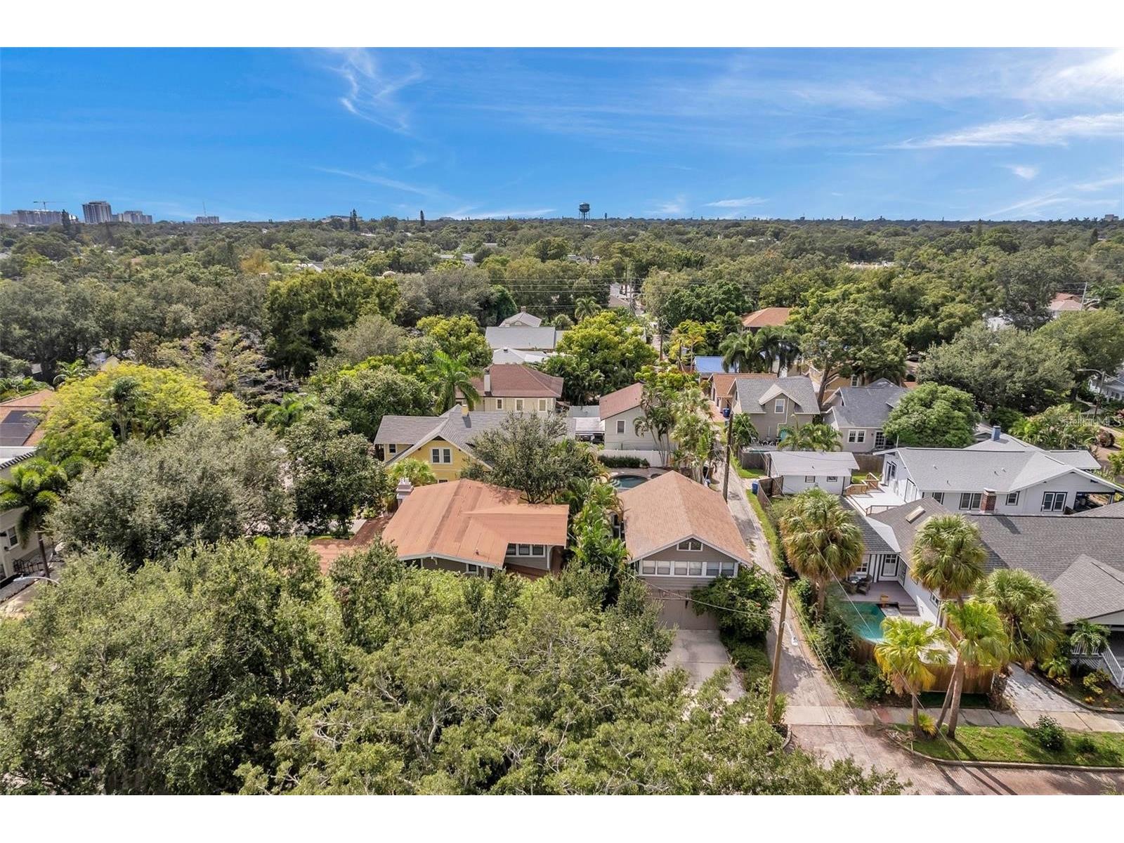 455 13th Avenue NE Saint Petersburg FL 33701 TB8321529 image50
