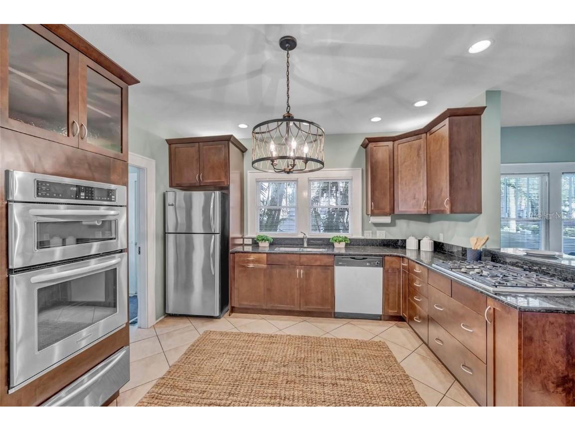 455 13th Avenue NE Saint Petersburg FL 33701 TB8424124 image11