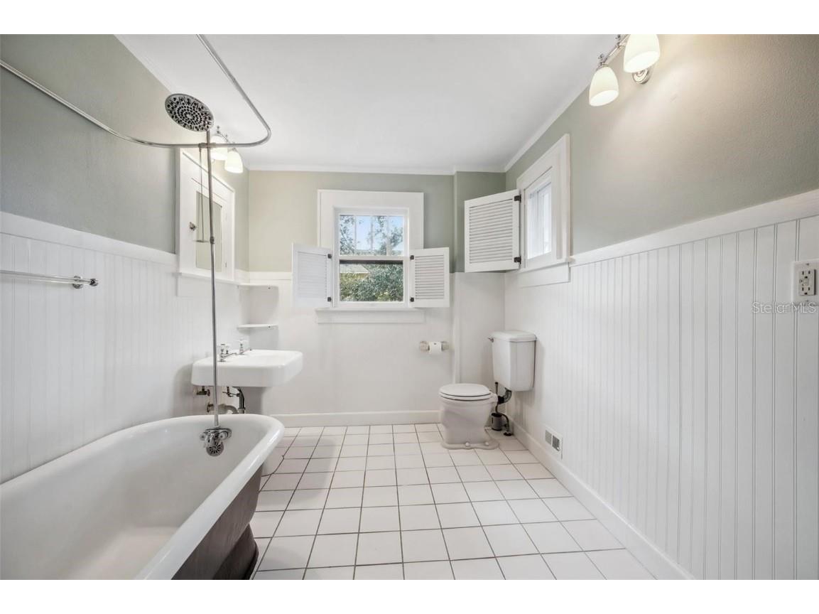 455 13th Avenue NE Saint Petersburg FL 33701 TB8424124 image25