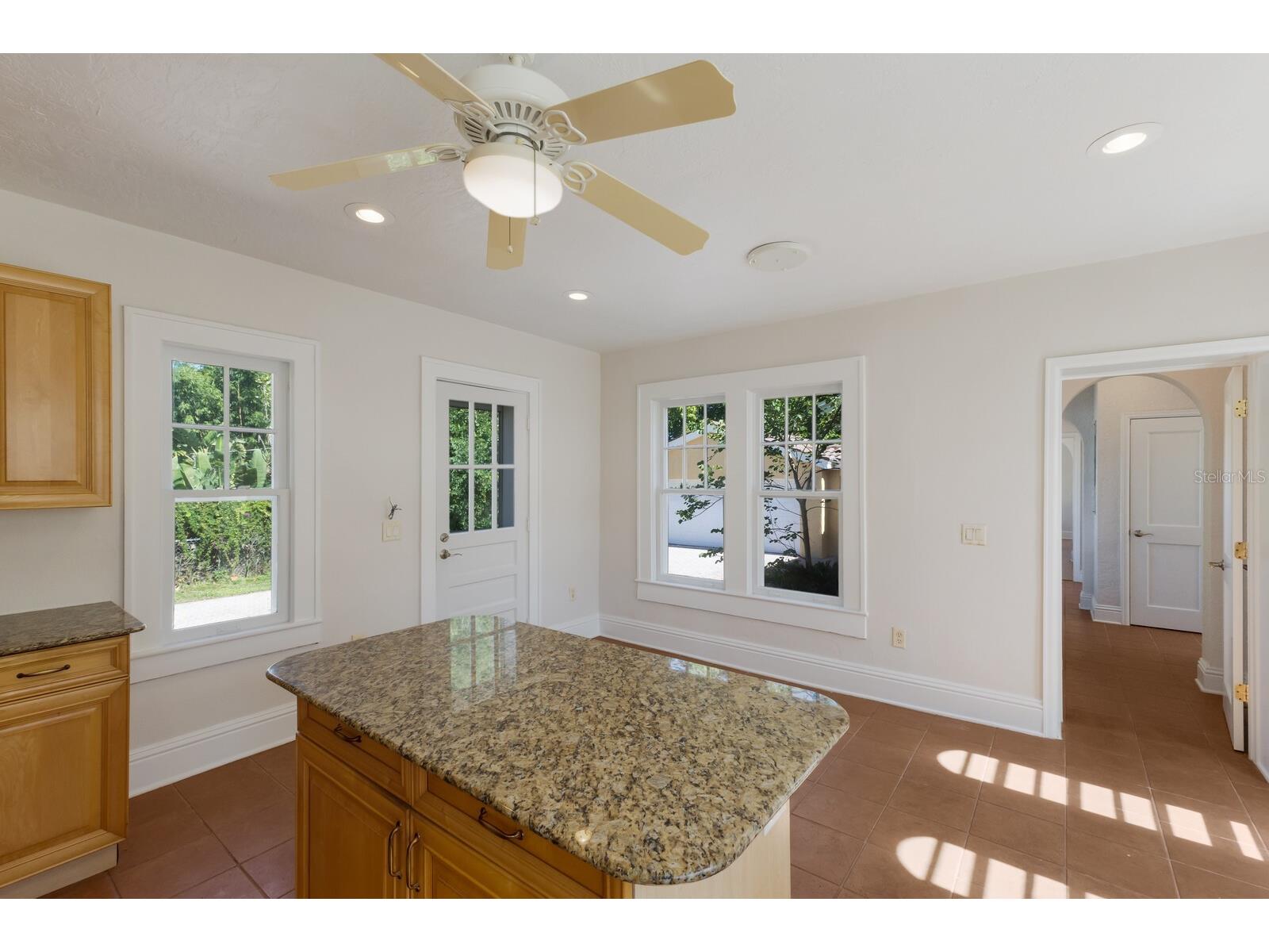 455 Acacia Drive Sarasota FL 34234 A4659947 image27