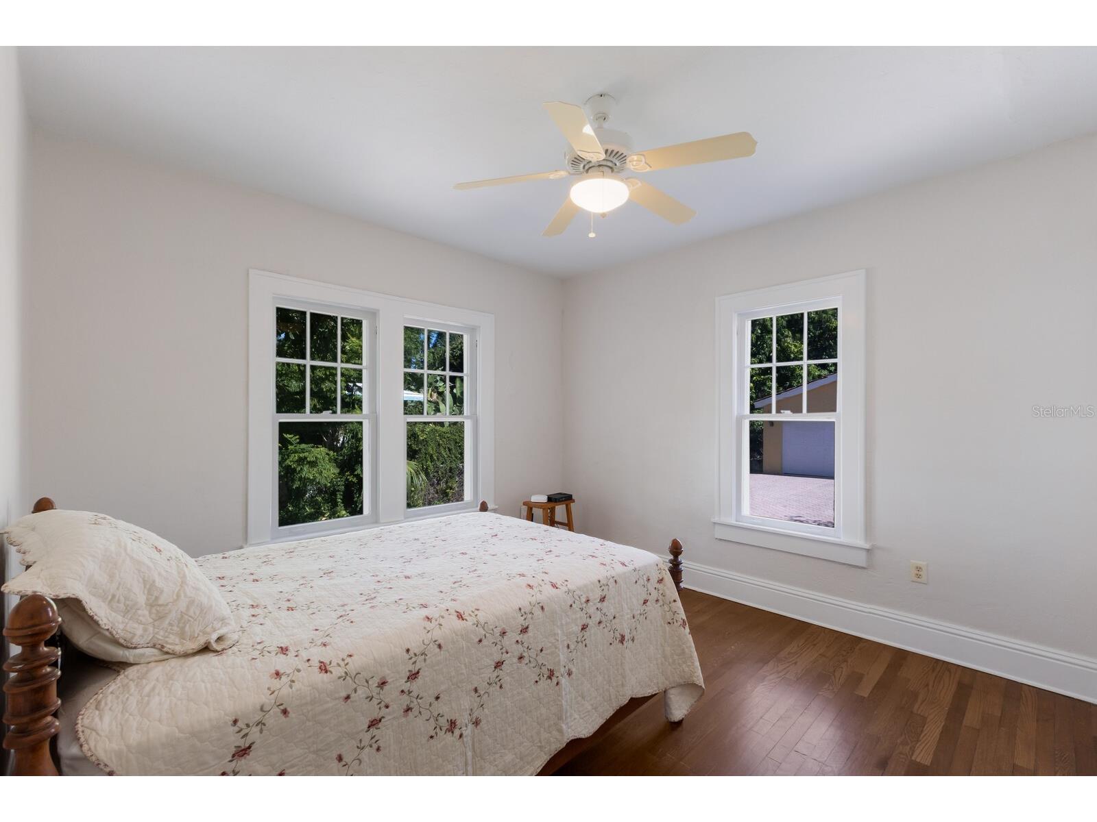 455 Acacia Drive Sarasota FL 34234 A4659947 image34