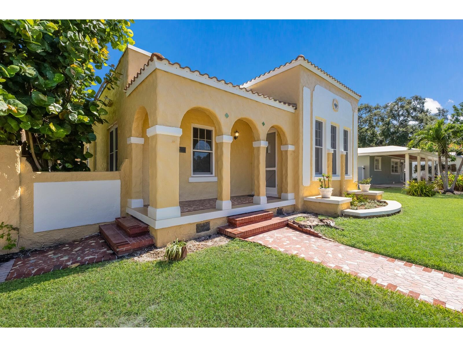 455 Acacia Drive Sarasota FL 34234 A4659947 image48