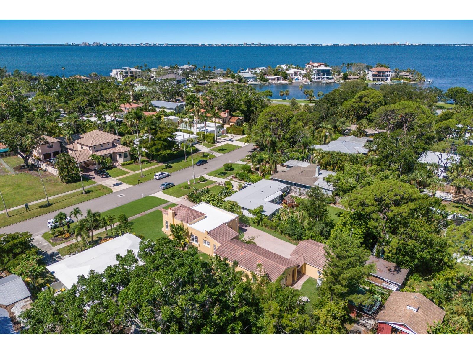 455 Acacia Drive Sarasota FL 34234 A4659947 image60