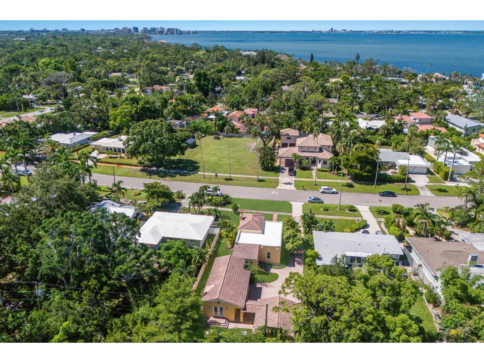 455 Acacia Drive Sarasota FL 34234 A4659947 image61