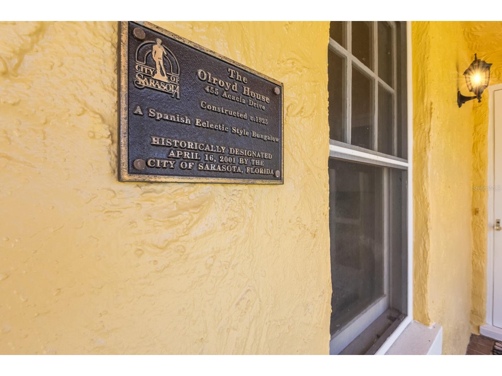 455 Acacia Drive Sarasota FL 34234 A4659947 image8