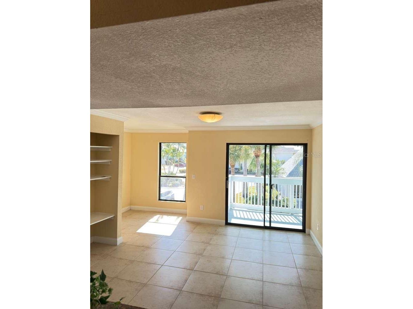 455 Alt 19 S #12 Palm Harbor FL 34683 TB8506088 image8