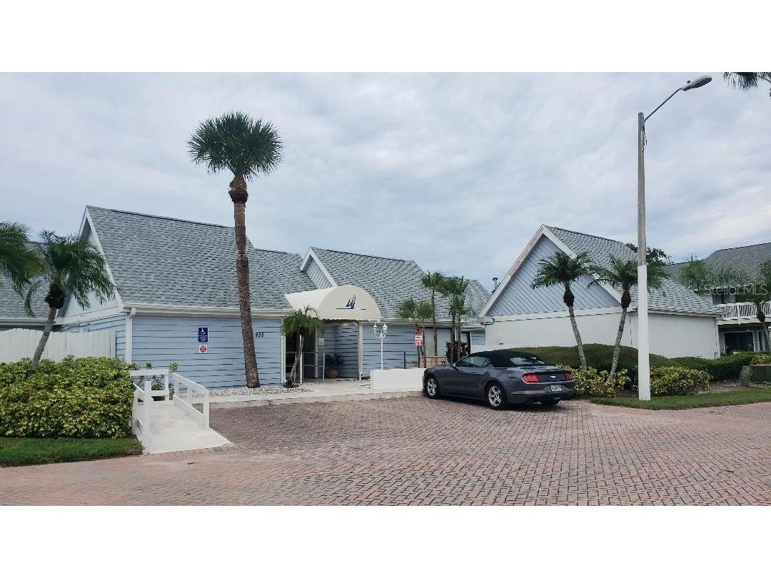 455 Alt 19 S #15 Palm Harbor FL 34683 TB8469666 image21