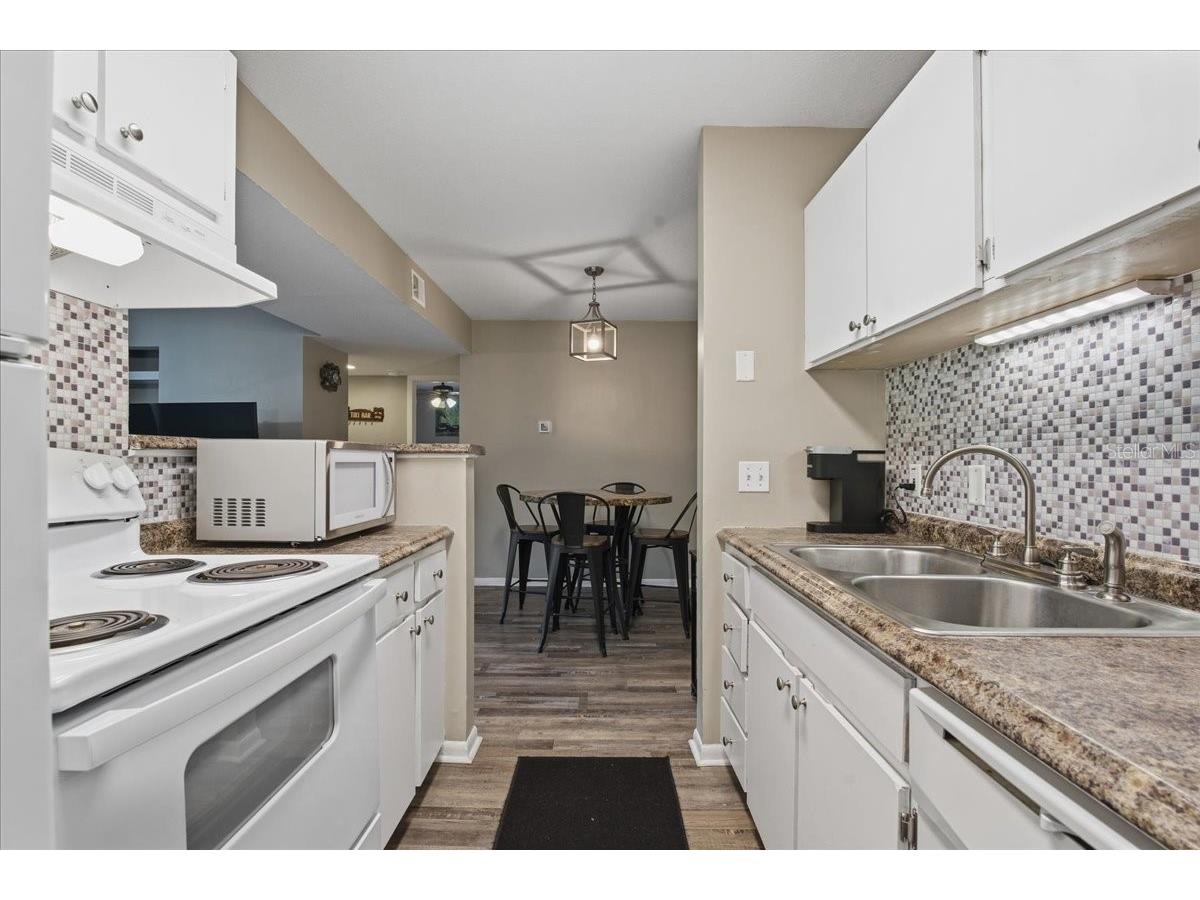 455 Alt 19 S #151 Palm Harbor FL 34683 TB8484878 image21