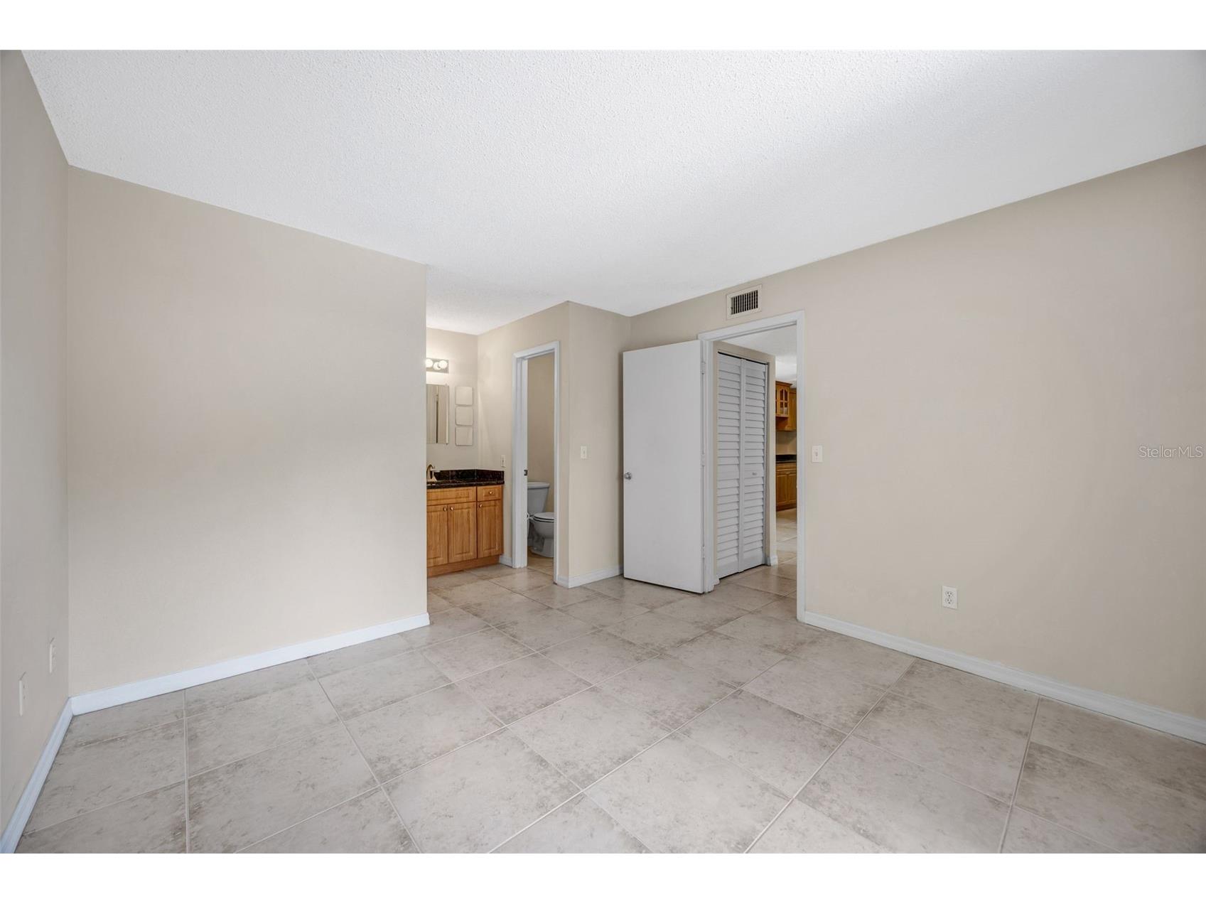 455 Alt 19 S #159 Palm Harbor FL 34683 TB8511786 image32