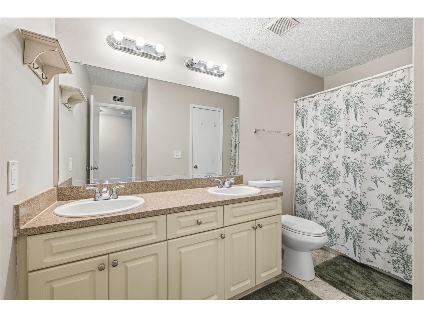 455 Alt 19 S #163 Palm Harbor FL 34683 TB8479817 image16
