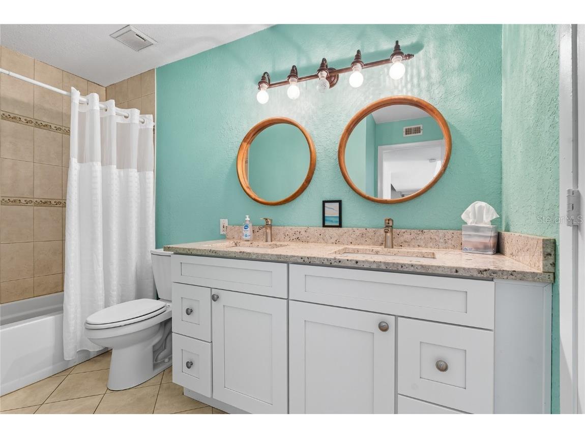 455 Alt 19 S #17 Palm Harbor FL 34683 TB8433784 image23