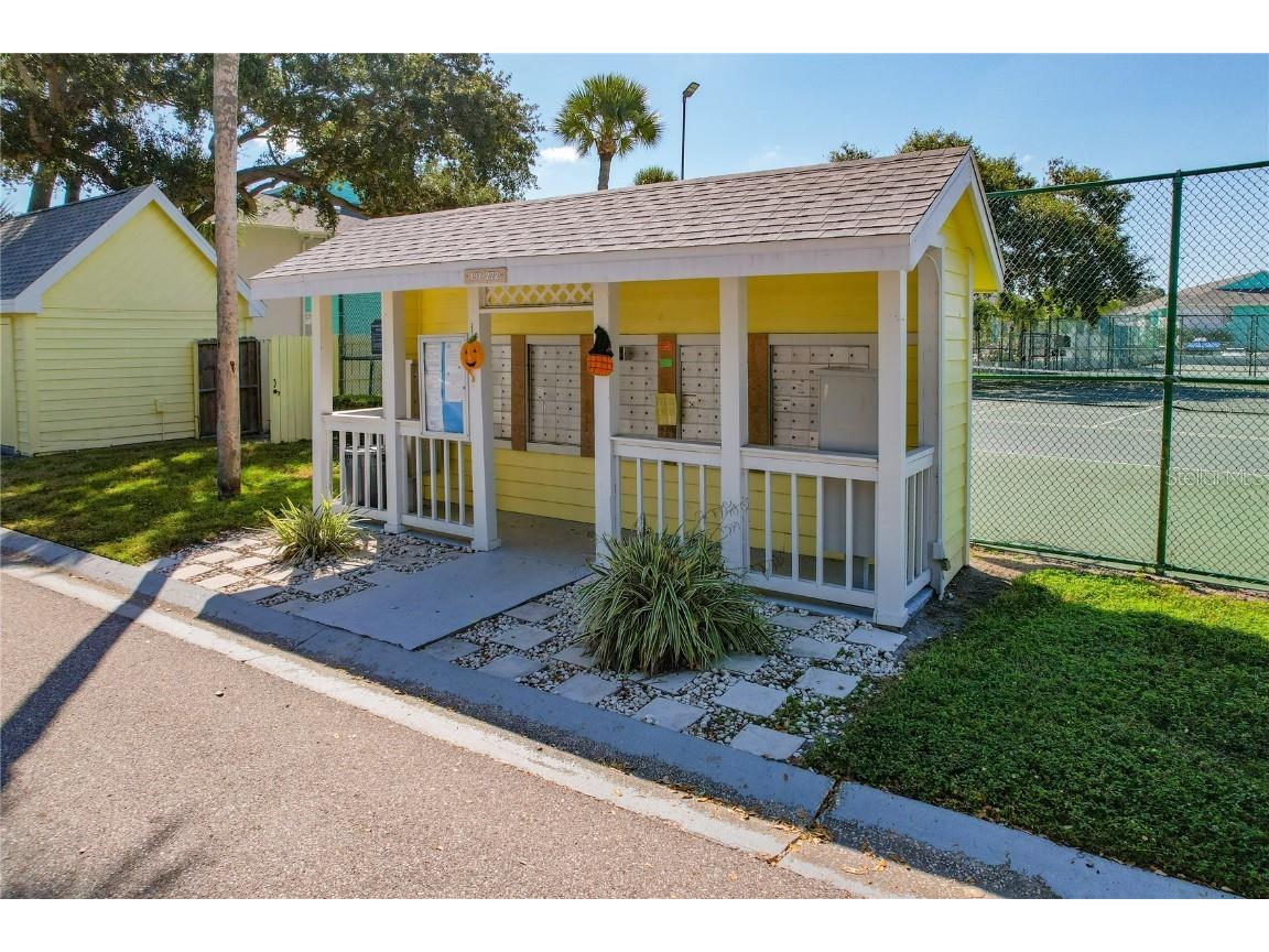 455 Alt 19 S #17 Palm Harbor FL 34683 TB8433784 image37