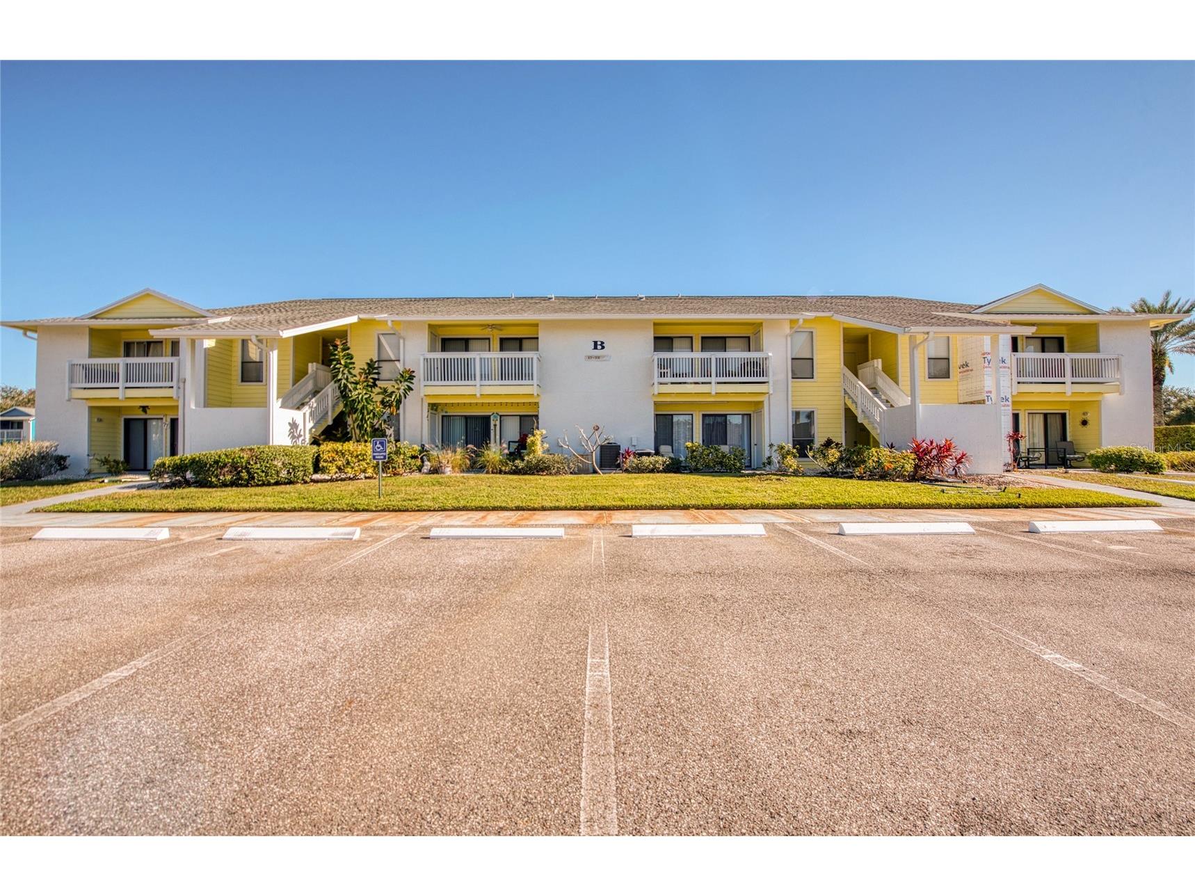 455 Alt 19 S #21 Palm Harbor FL 34683 TB8483559 image1