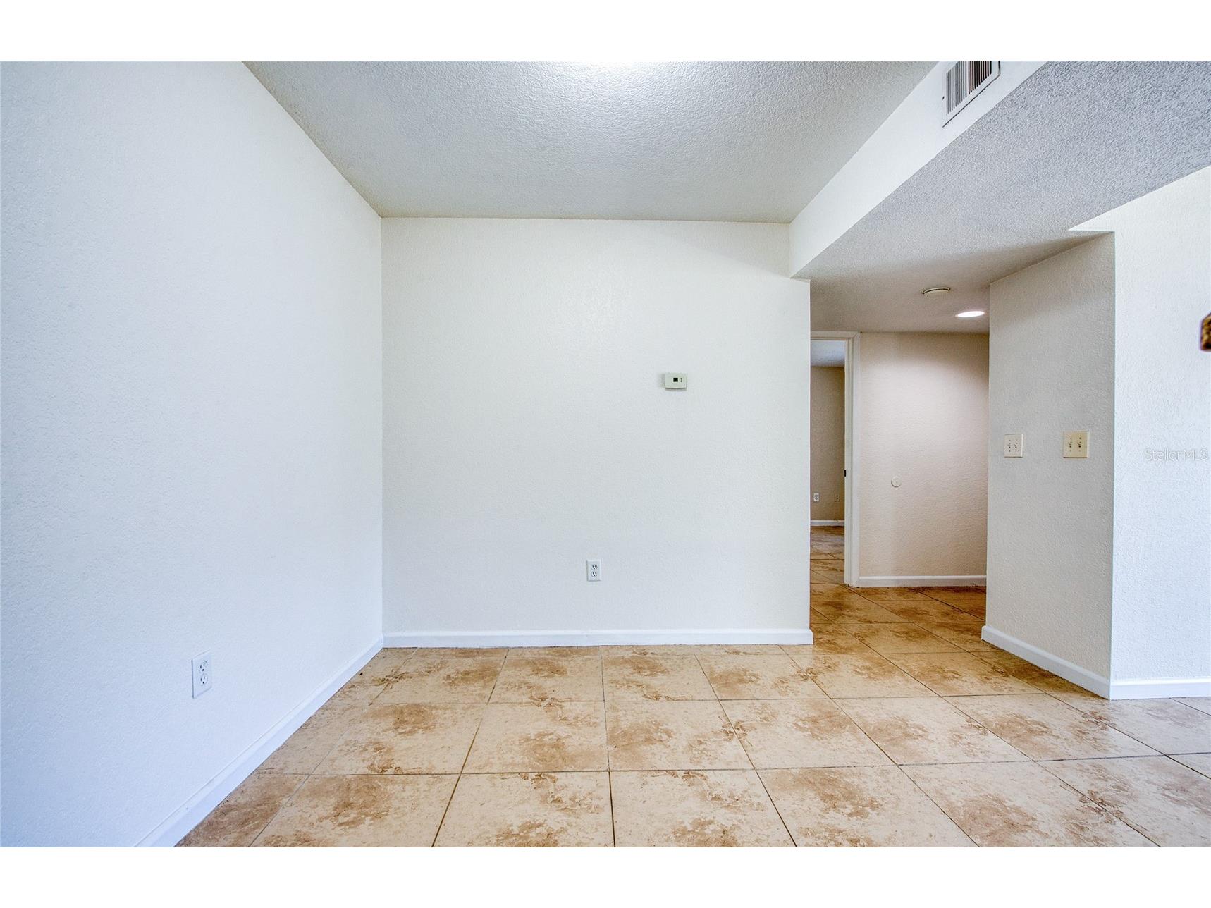455 Alt 19 S #21 Palm Harbor FL 34683 TB8483559 image17