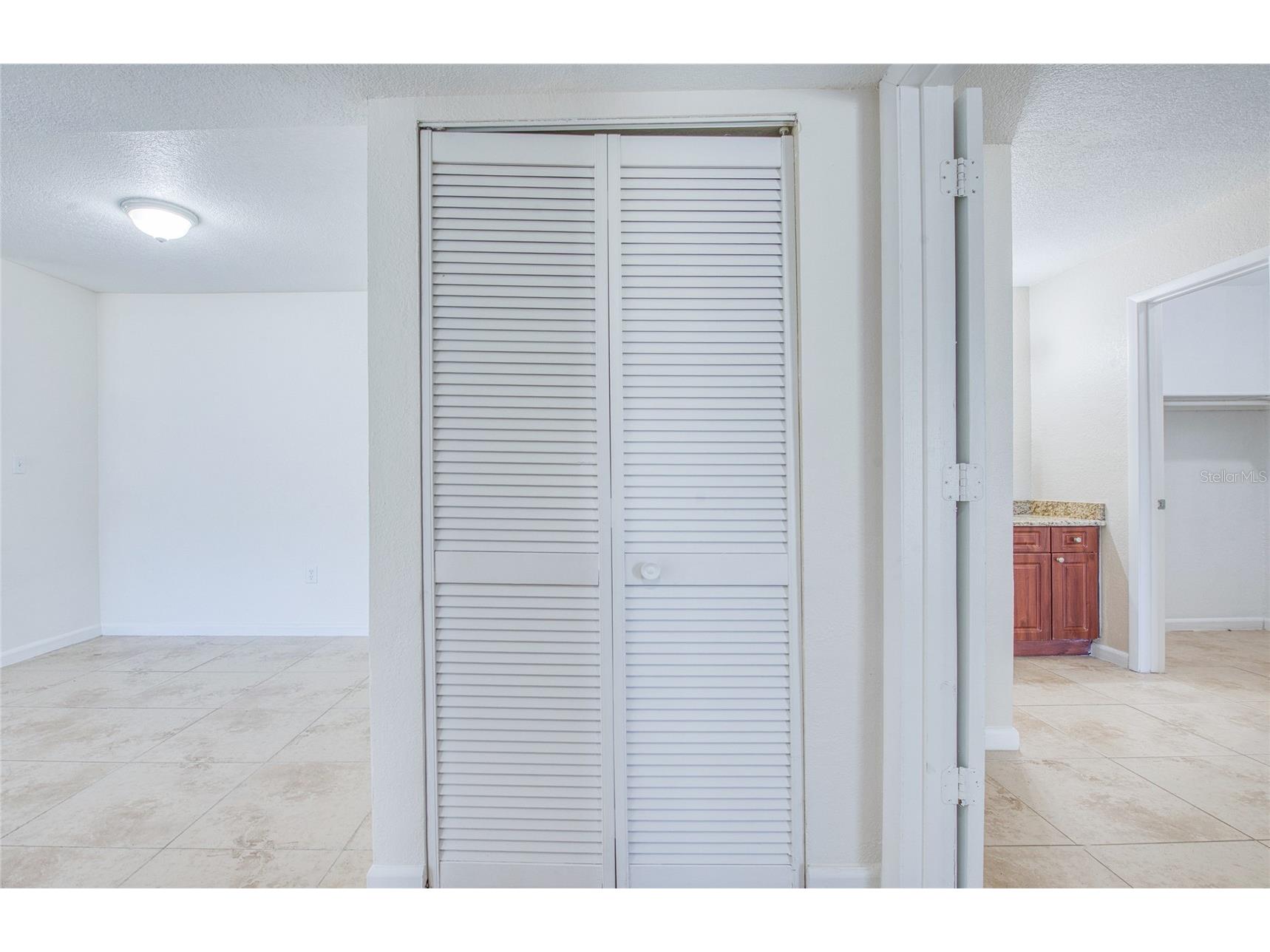 455 Alt 19 S #21 Palm Harbor FL 34683 TB8483559 image18