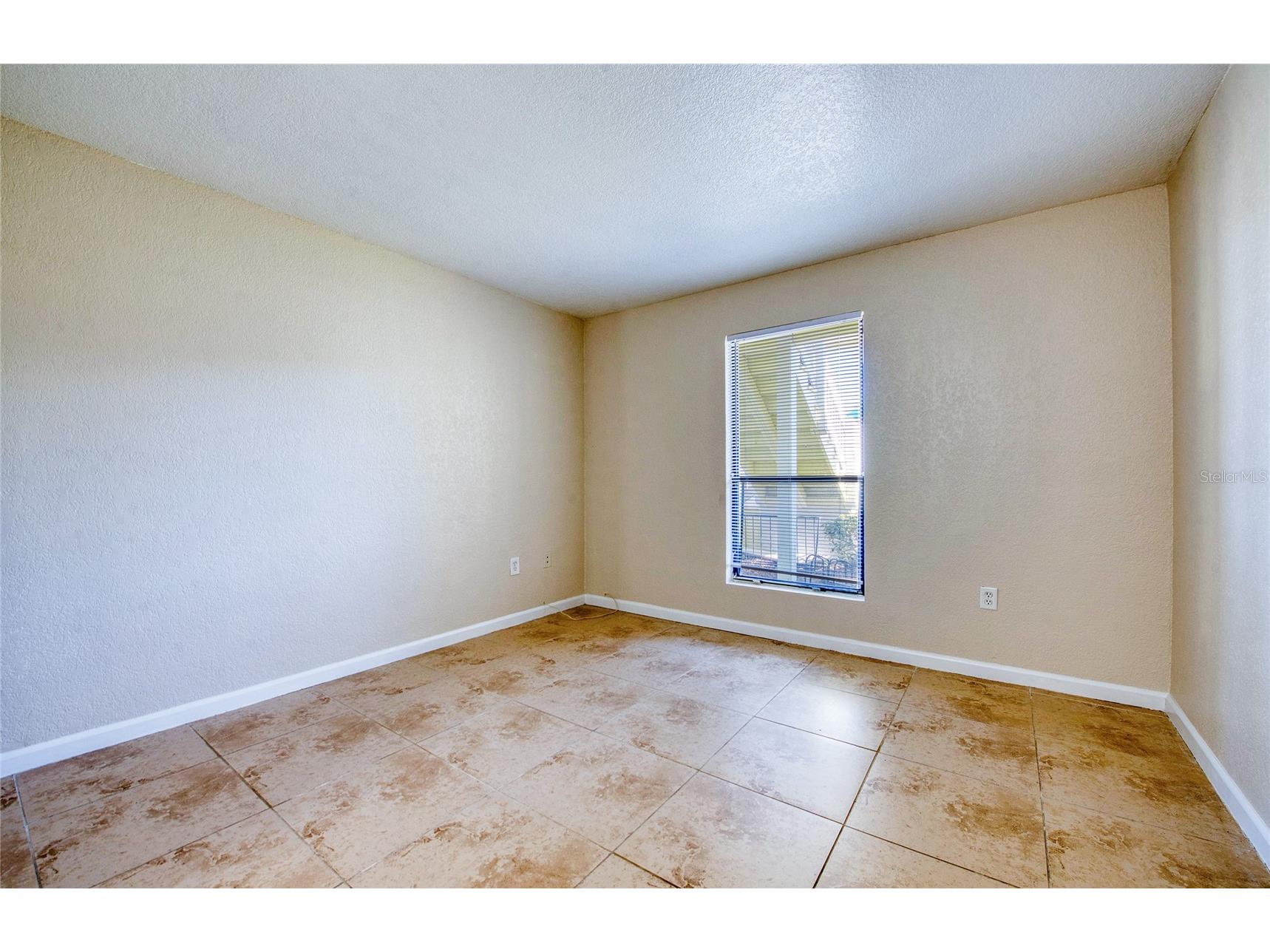 455 Alt 19 S #21 Palm Harbor FL 34683 TB8483559 image21