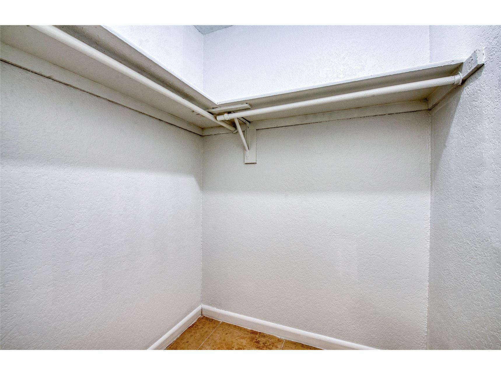 455 Alt 19 S #21 Palm Harbor FL 34683 TB8483559 image25
