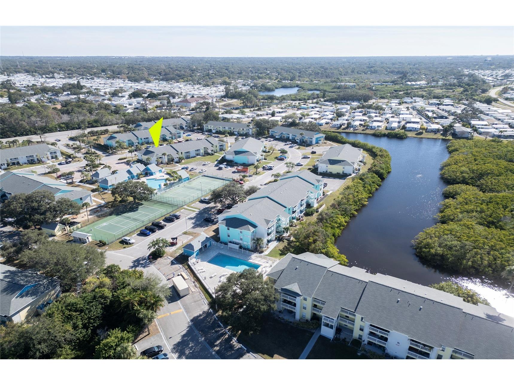 455 Alt 19 S #21 Palm Harbor FL 34683 TB8483559 image29