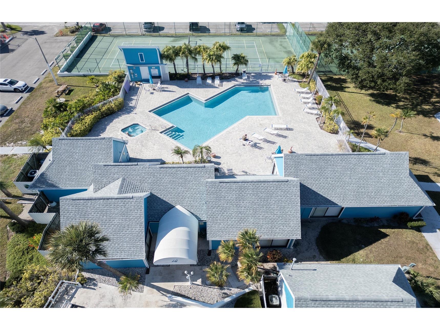 455 Alt 19 S #21 Palm Harbor FL 34683 TB8483559 image33
