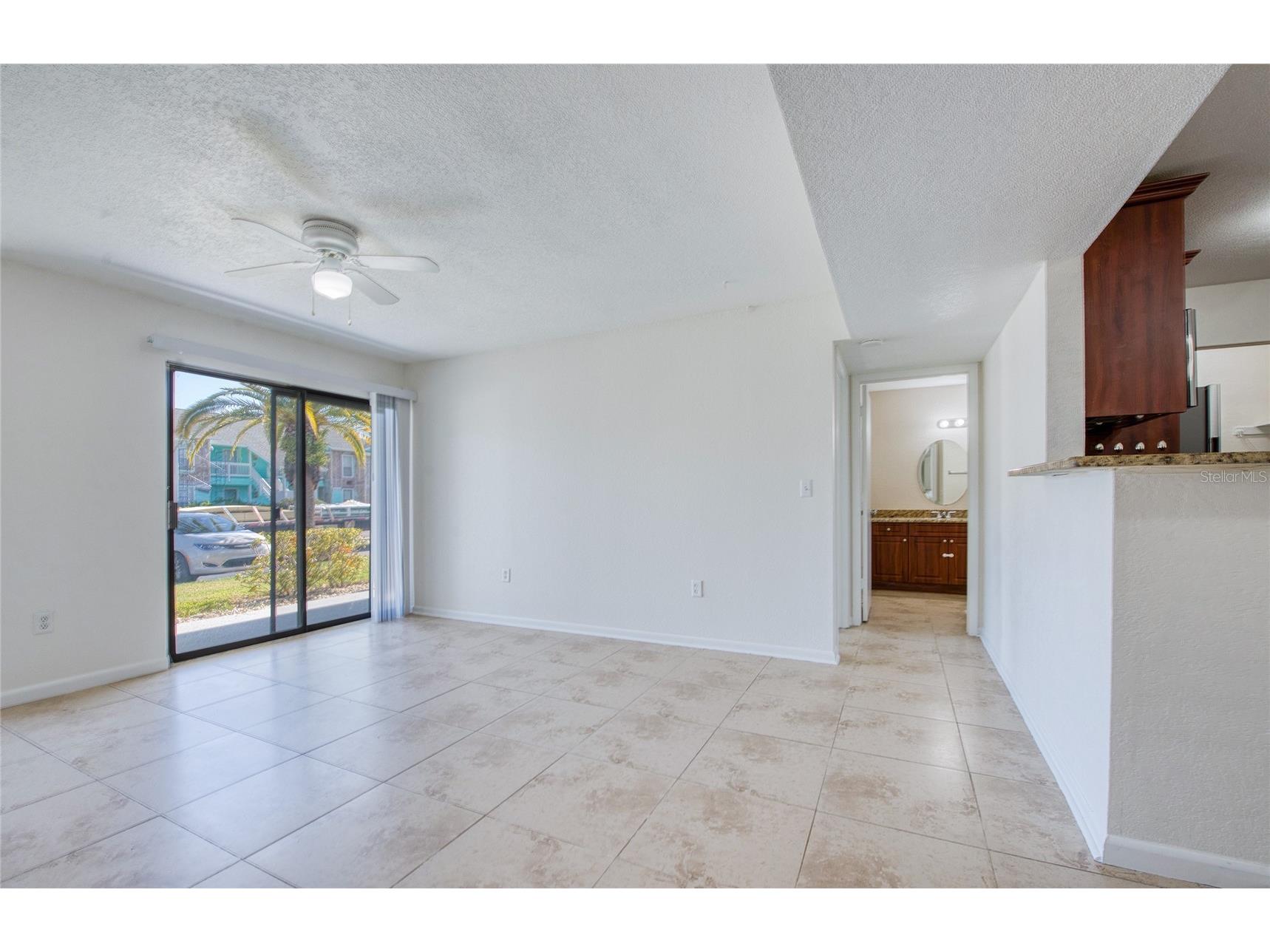 455 Alt 19 S #21 Palm Harbor FL 34683 TB8483559 image5