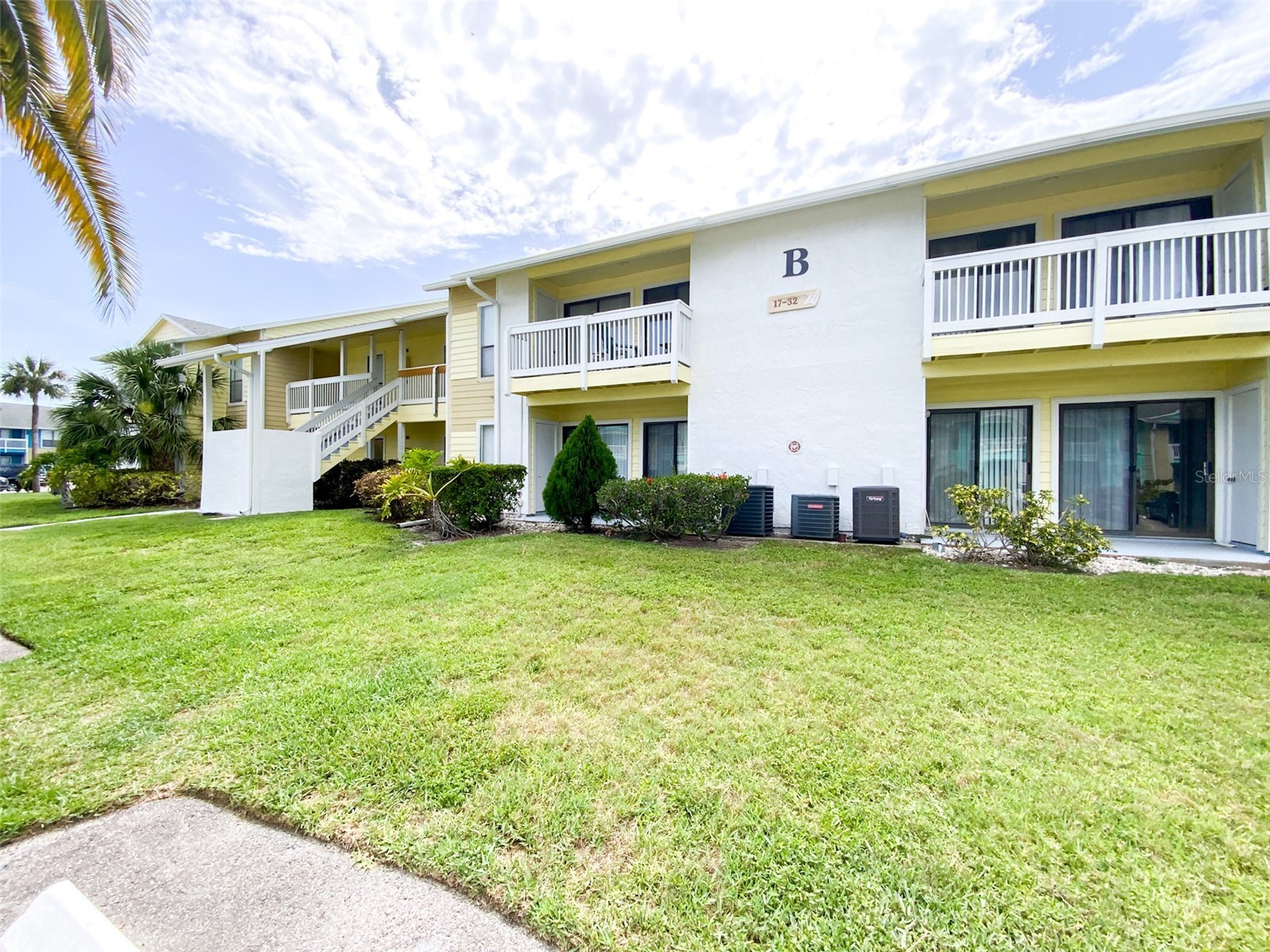 455 Alt 19 S #29 Palm Harbor FL 34683 TB8513965 image1