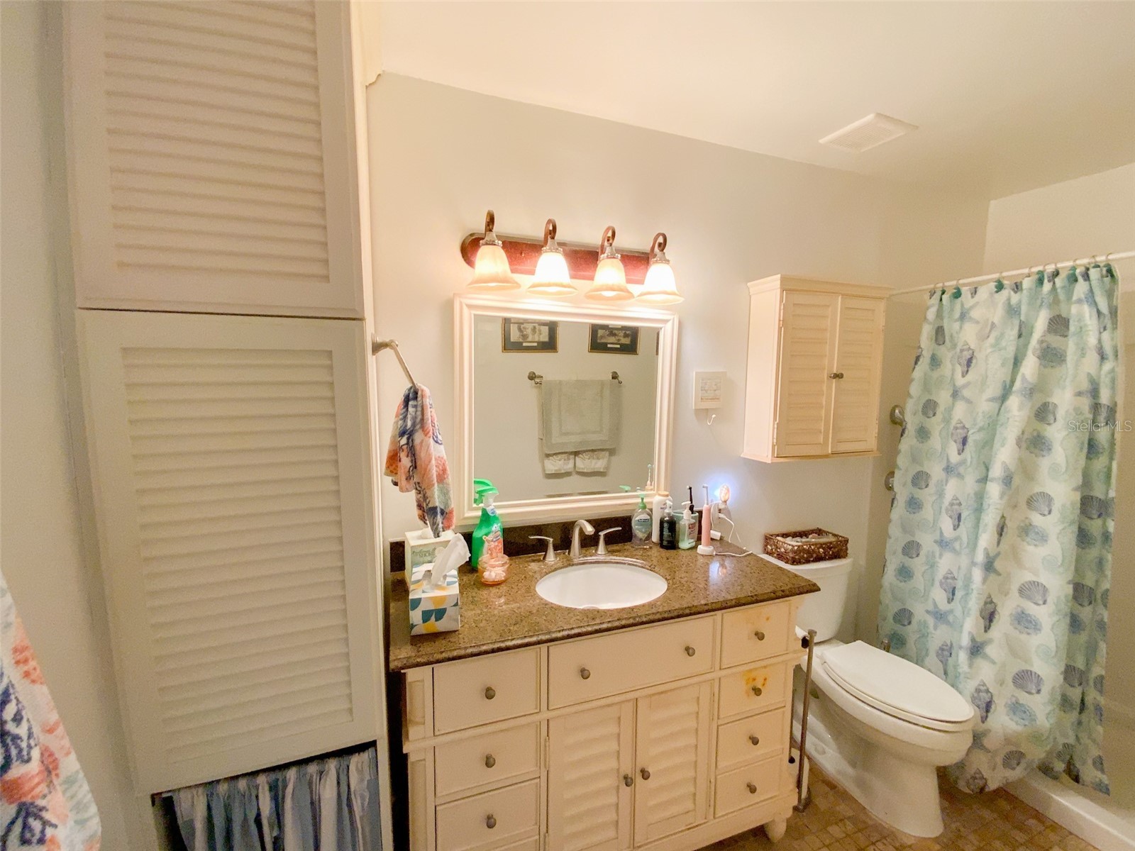 455 Alt 19 S #29 Palm Harbor FL 34683 TB8513965 image17