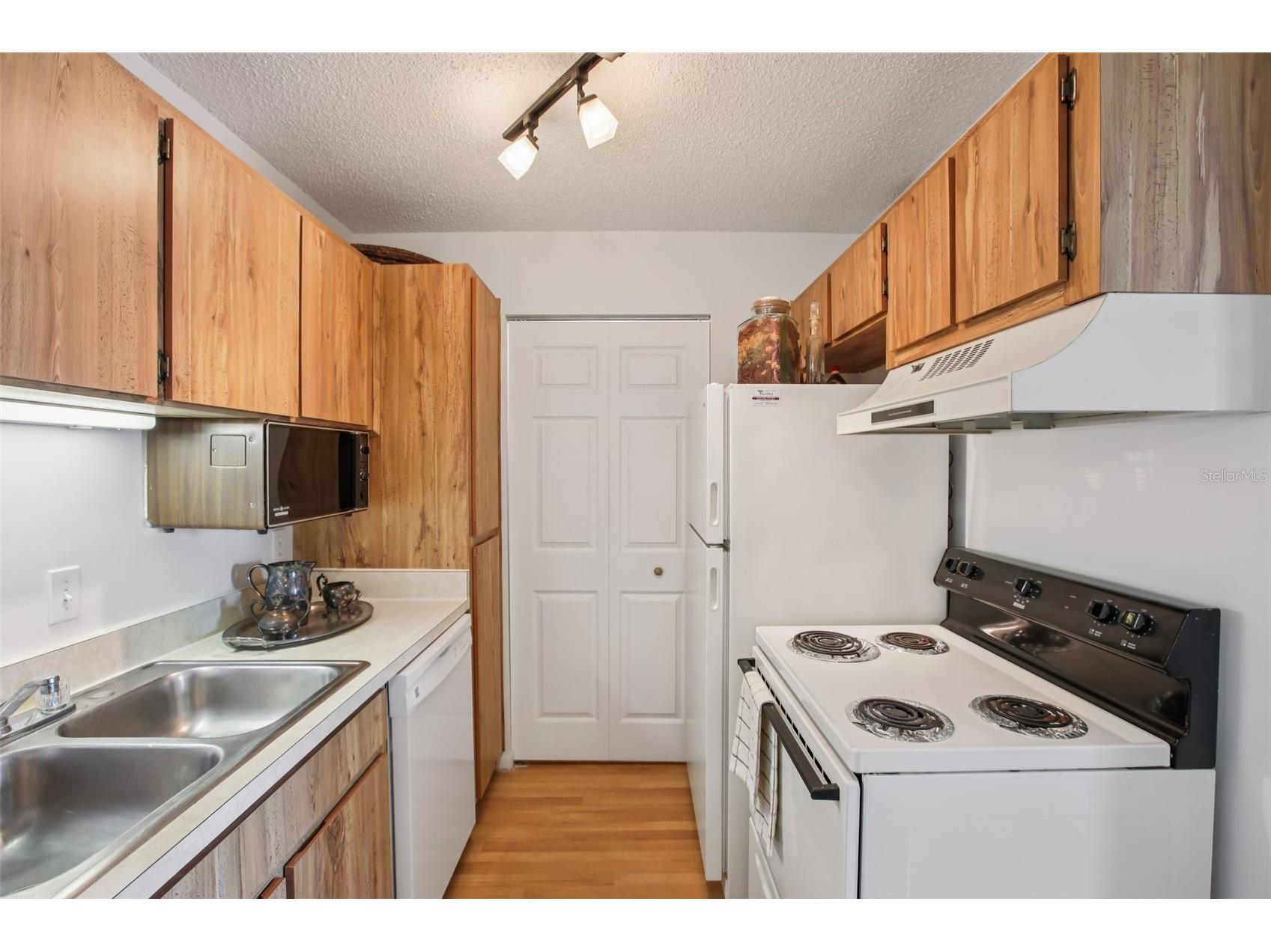 455 Alt 19 S #42 Palm Harbor FL 34683 TB8468572 image26
