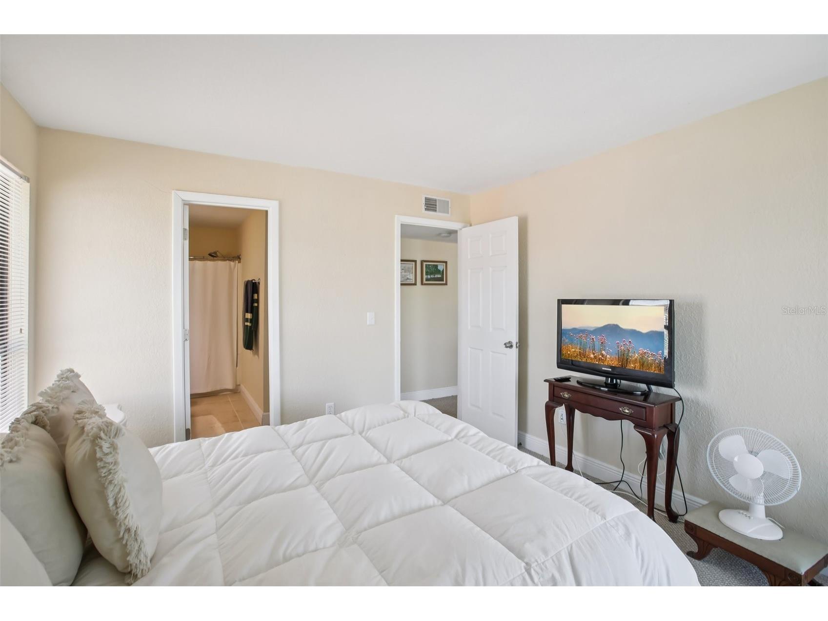 455 Alt 19 S #42 Palm Harbor FL 34683 TB8468572 image31