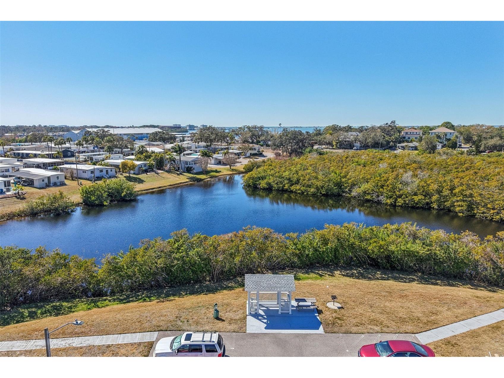 455 Alt 19 S #42 Palm Harbor FL 34683 TB8468572 image86