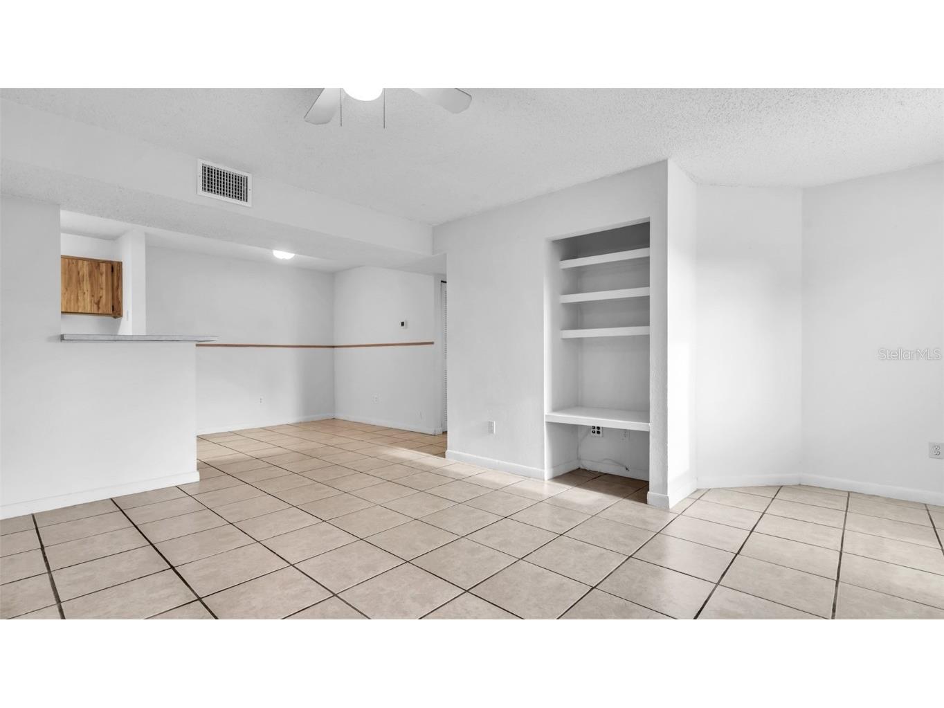 455 Alt 19 S #L200 Palm Harbor FL 34683 TB8414150 image6