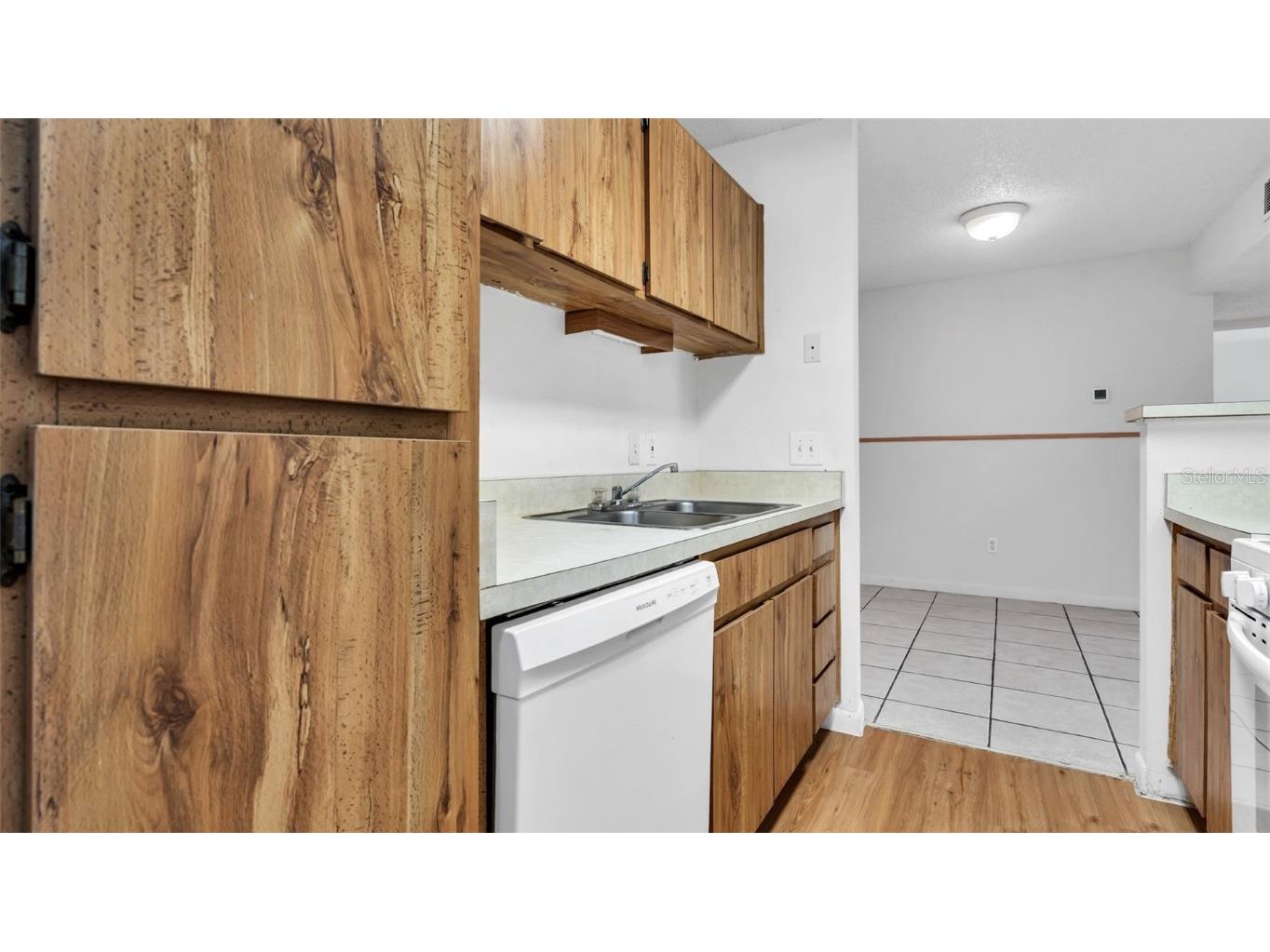 455 Alt 19 S #L200 Palm Harbor FL 34683 TB8414150 image8