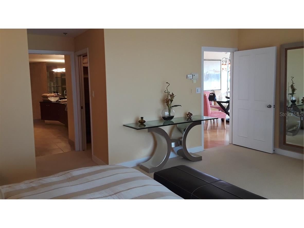 455 Longboat Club Road #401 Longboat Key FL 34228 A4431350 image13