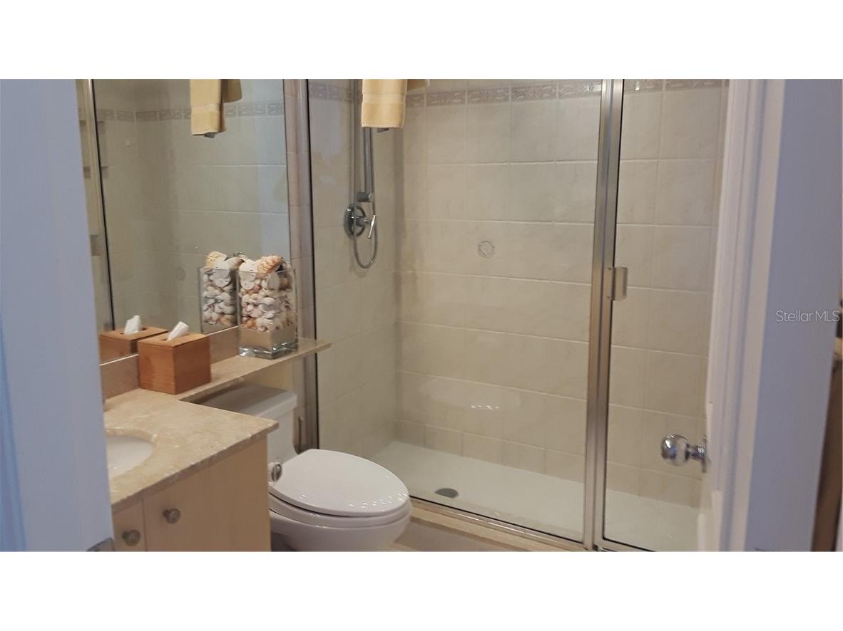 455 Longboat Club Road #401 Longboat Key FL 34228 A4431350 image21