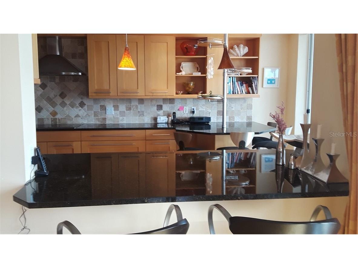 455 Longboat Club Road #401 Longboat Key FL 34228 A4431350 image8