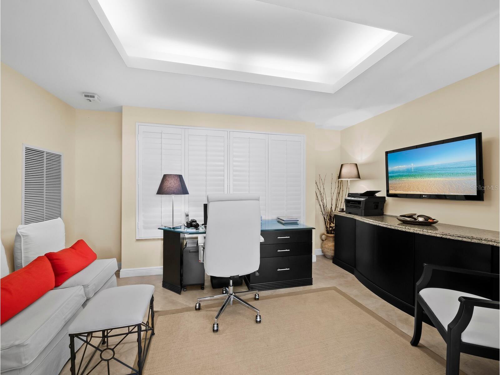455 Longboat Club Road #402 Longboat Key FL 34228 - GULF OF MEXICO A4686984 image24