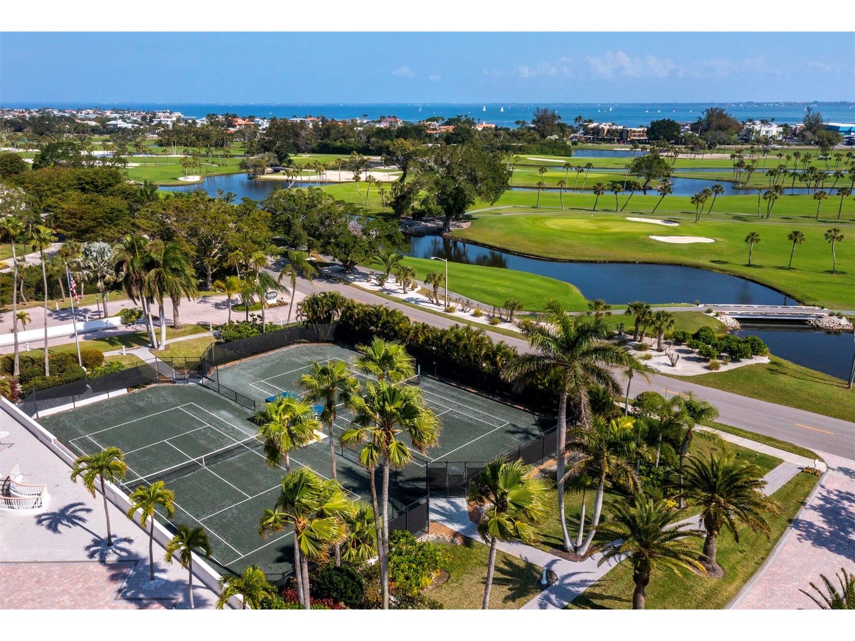 455 Longboat Club Road #402 Longboat Key FL 34228 - GULF OF MEXICO A4686984 image38