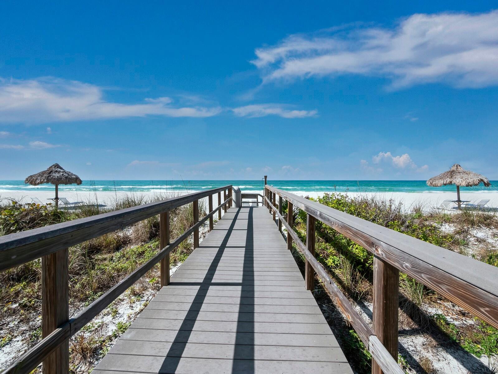 455 Longboat Club Road #402 Longboat Key FL 34228 - GULF OF MEXICO A4686984 image41