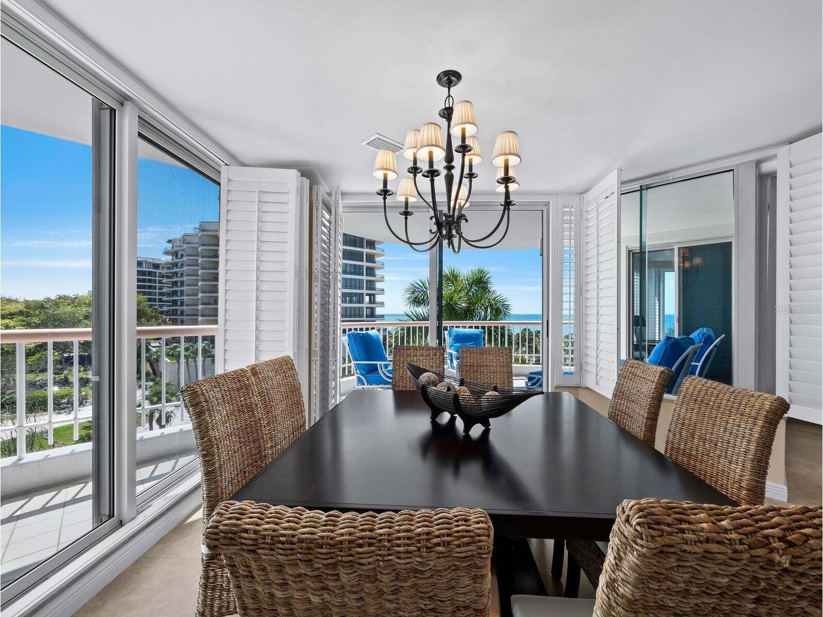 455 Longboat Club Road #402 Longboat Key FL 34228 - GULF OF MEXICO A4686984 image6