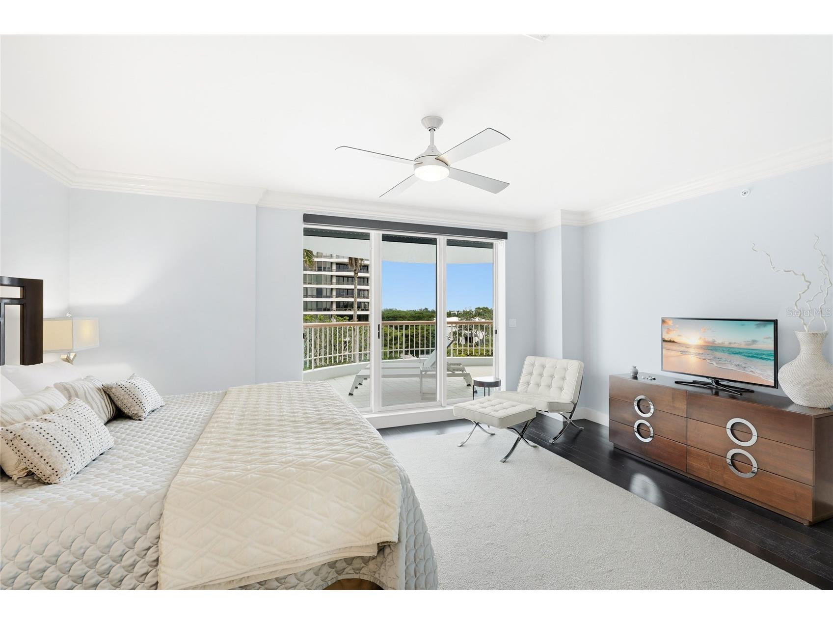 455 Longboat Club Road #408 Longboat Key FL 34228 A4678407 image13