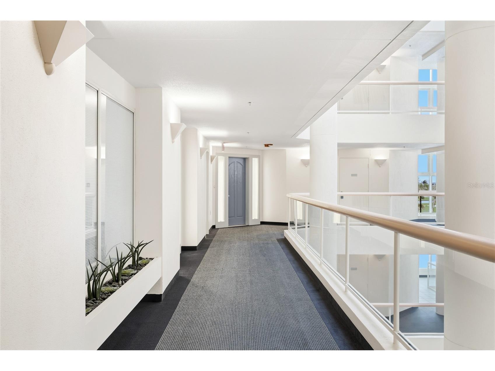 455 Longboat Club Road #408 Longboat Key FL 34228 A4678407 image32