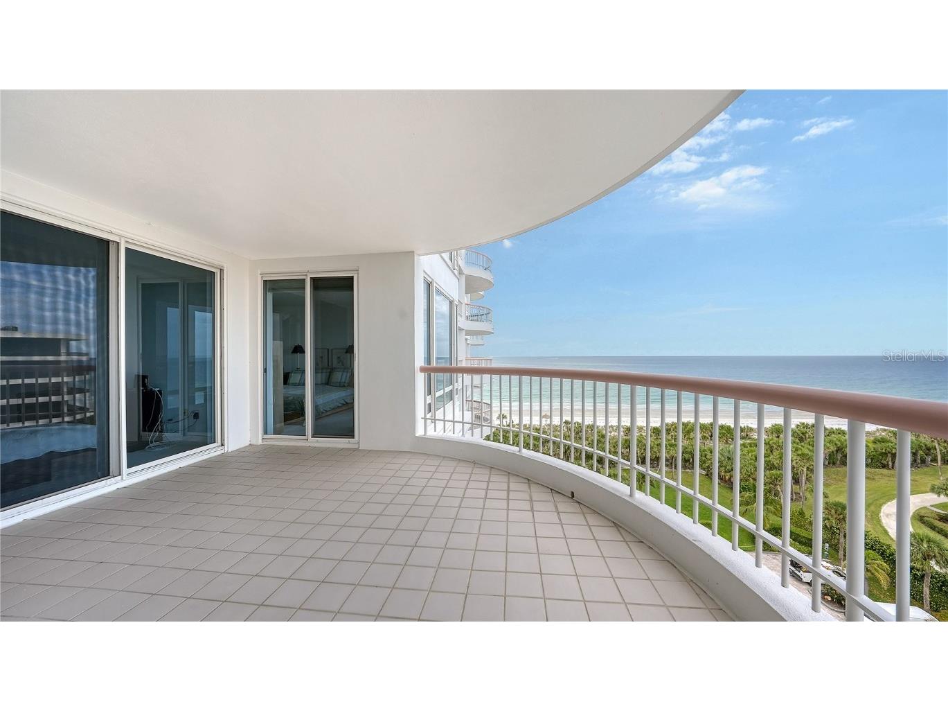 455 Longboat Club Road #807 Longboat Key FL 34228 - GULF OF MEXICO A4581788 image1