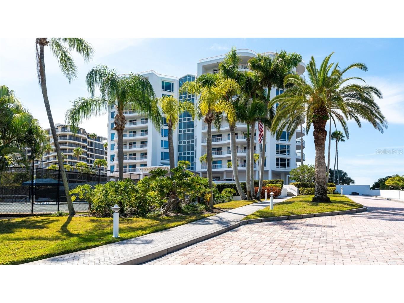 455 Longboat Club Road #PH1 Longboat Key FL 34228 A4504509 image1