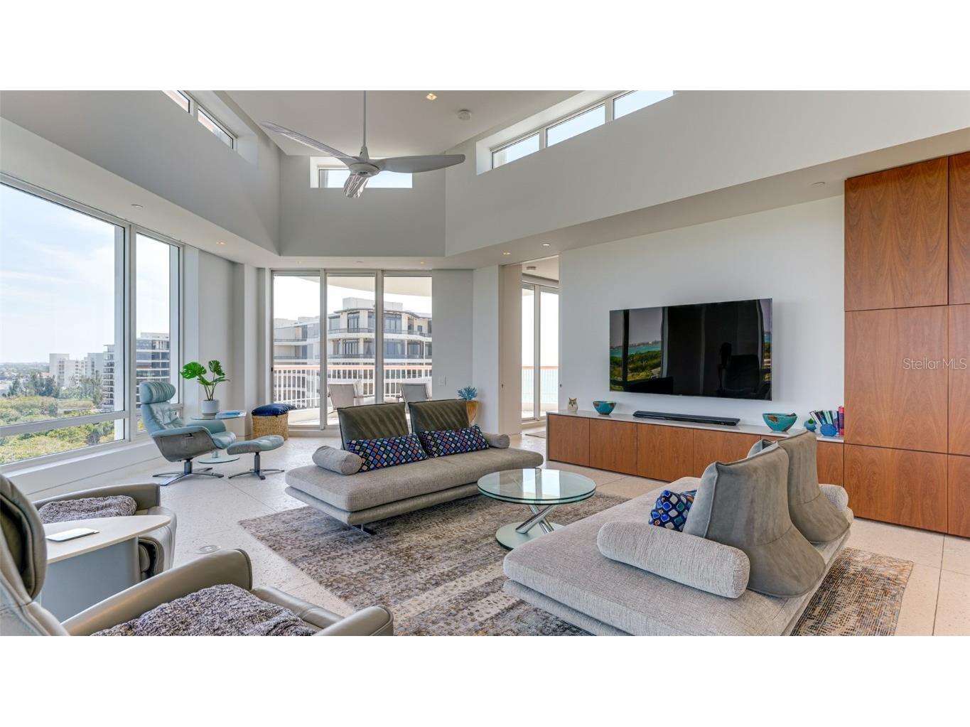 455 Longboat Club Road #PH1 Longboat Key FL 34228 A4504509 image10