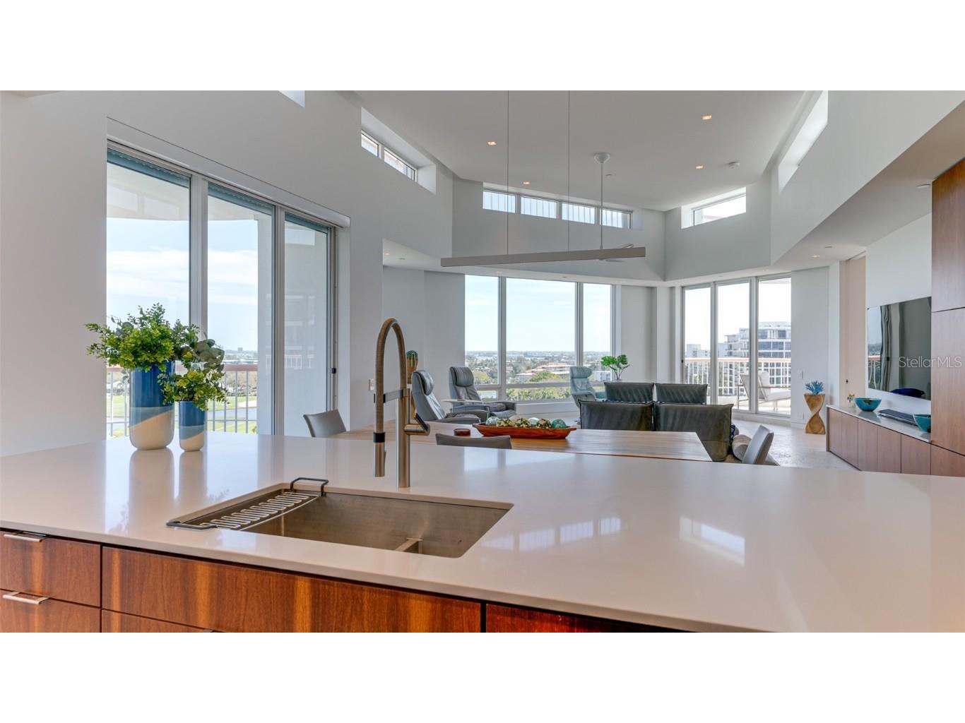 455 Longboat Club Road #PH1 Longboat Key FL 34228 A4504509 image18