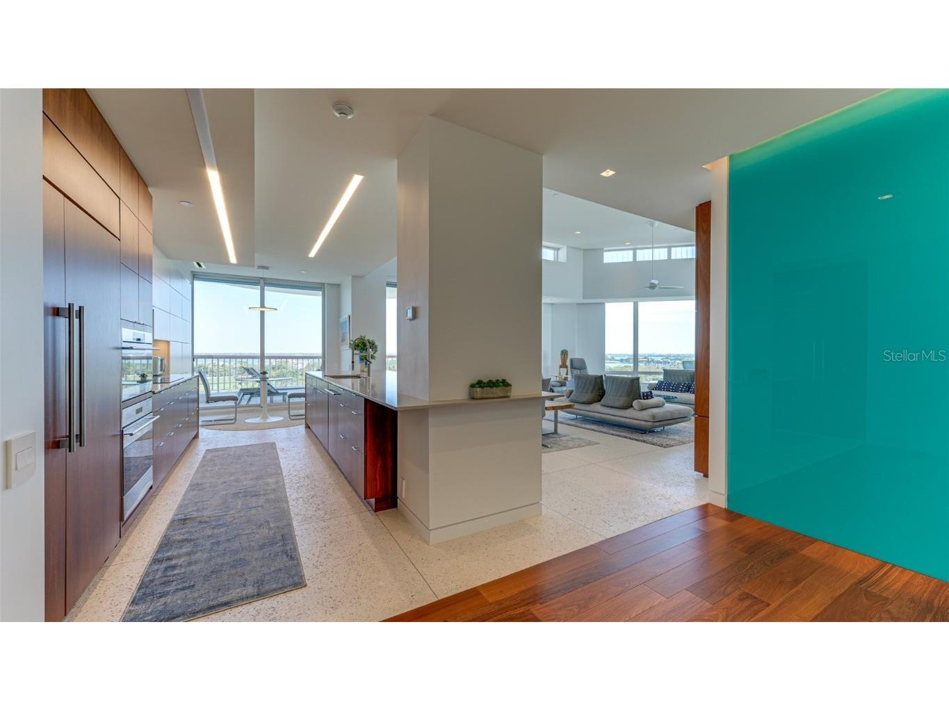 455 Longboat Club Road #PH1 Longboat Key FL 34228 A4504509 image23