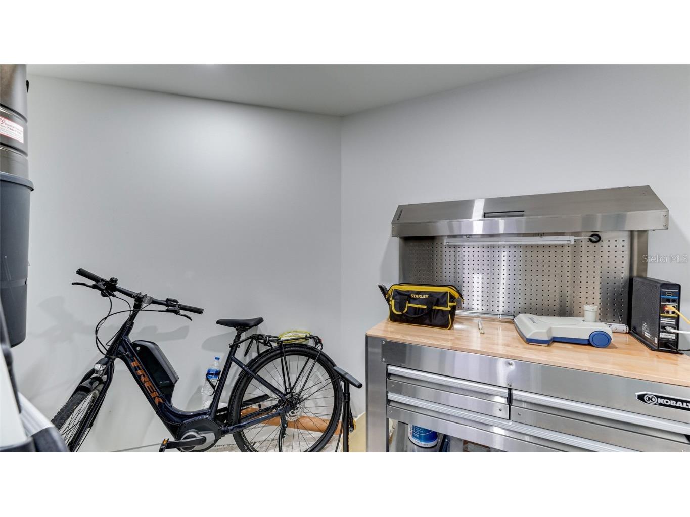 455 Longboat Club Road #PH1 Longboat Key FL 34228 A4504509 image37