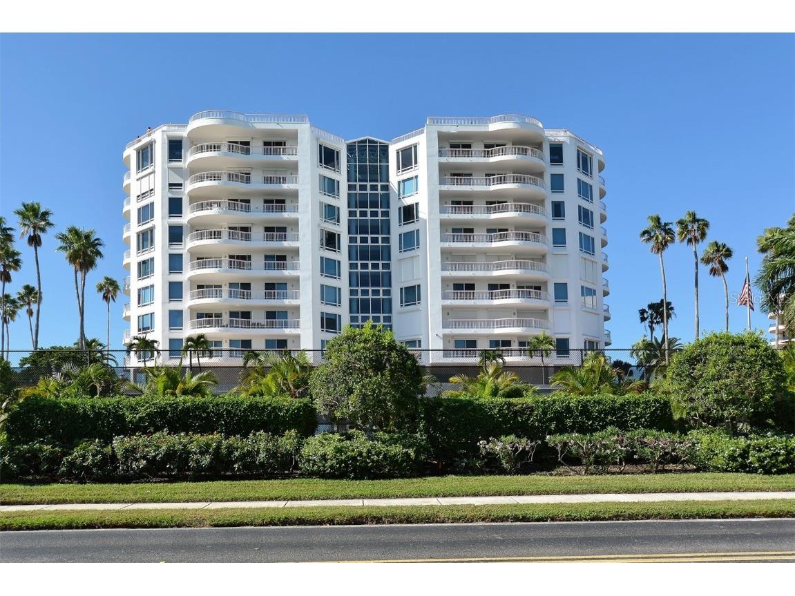 455 Longboat Club Road #PH1 Longboat Key FL 34228 A4504509 image51